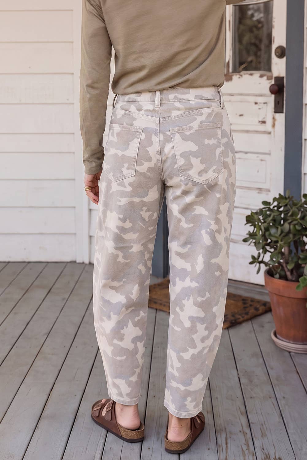 Camo Barrel Jeans