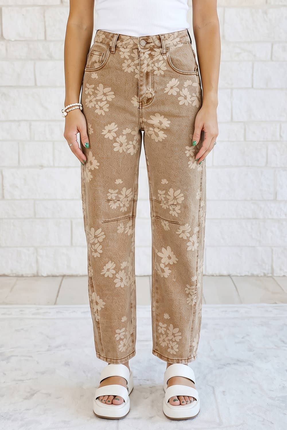 Floral Print Metal Button Pleated Straight Leg Jeans